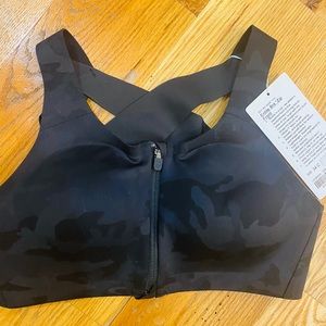 Lululemon Sports NWT bra 34c